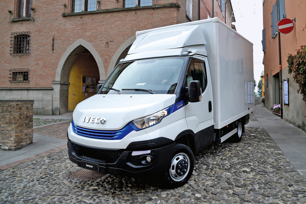 Iveco Daily Blue Power Van of the Year 2018 TIR transNews