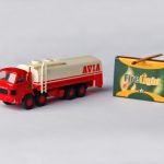 Tanklastwagen Avia Saurer TIR transNews