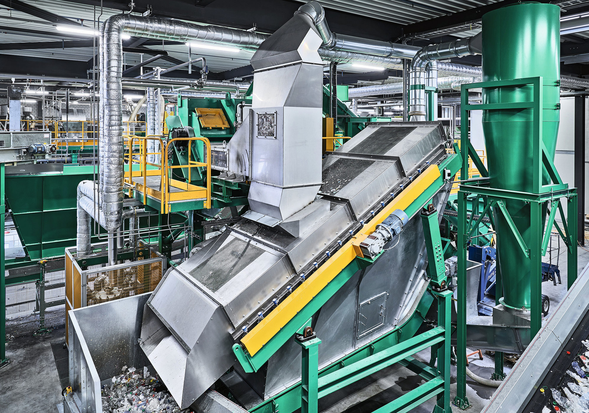 PET Recycling TIR transNews Bilten