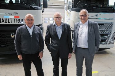 Peter Haas Franz Grosser Urs Gerber Volvo Group Truck Center Winterthur TIR transNews