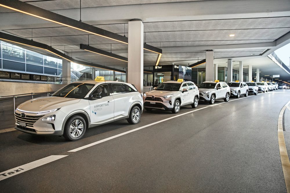 Airport Taxi Zürich Hyundai Nexo Wasserstoff TIR transNews