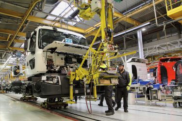 2020 Renault Trucks Produktion Elektro-LKW Blainville-sur-Orne TIR transNews