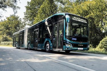 MAN Lion's City 18 E Batterie-Gelenkbusse VBZ TIR transNews