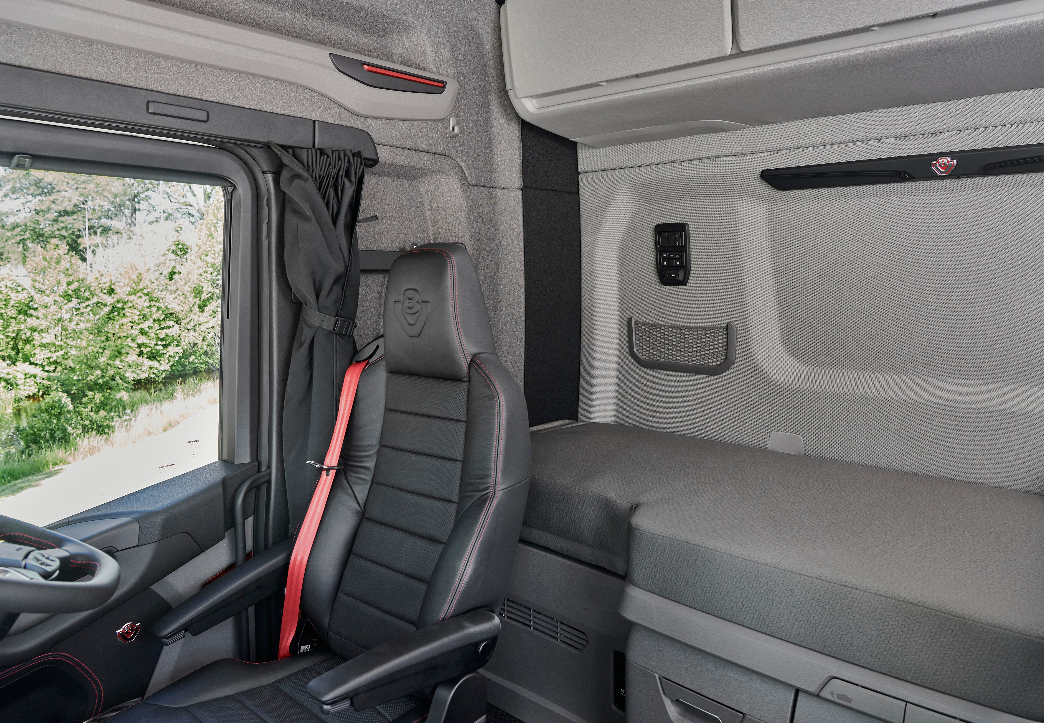 Scania lange Fahrerhäuser TIR transNews