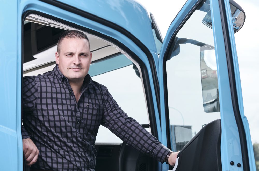 Daniel Nipp UT Umwelt- und Transporttechnik AG TIR transNews