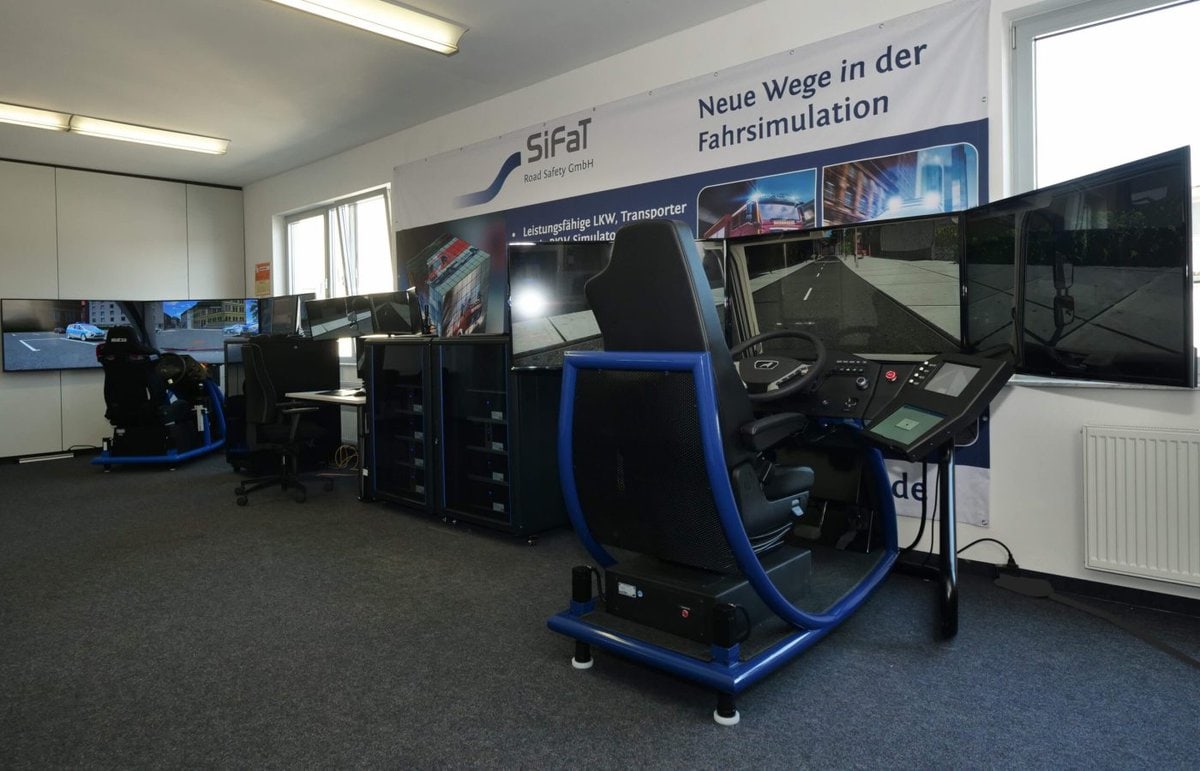 SiFaT-Fahrsimulatoren armasuisse TIR transNews