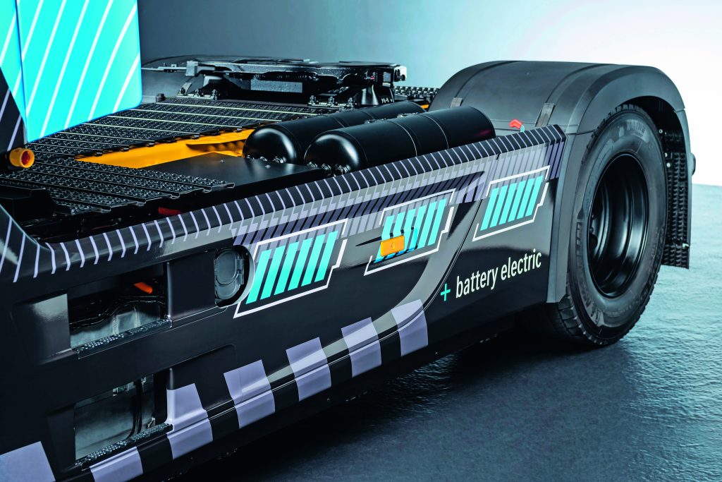 Mercedes-Benz eActros LongHaul Truck Innovation Award 2023 TIR transNews
