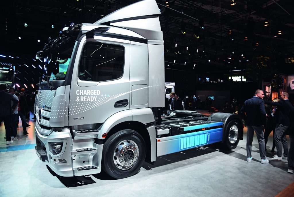 IAA eActros TIR transNews