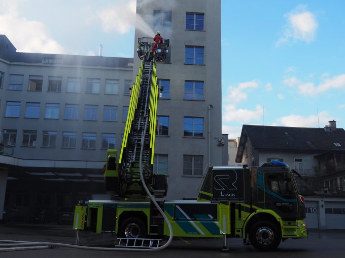 Volvo FE Electric Rosenbauer TIR transNews