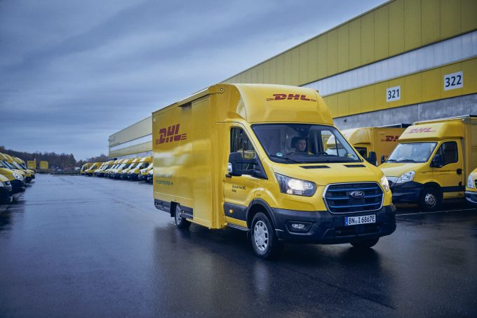 Ford Pro Deutsche Post DHL Group E-Transit für DHL TIR transNews