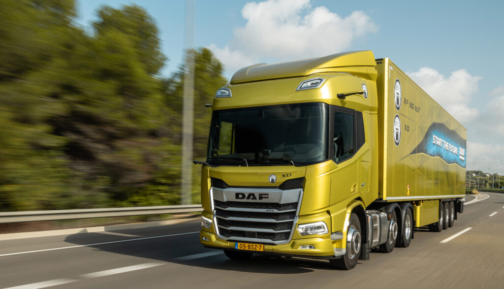 DAF XD gelenkte Vorlaufachse EHS TIR transNews