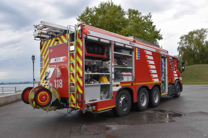 Feuerwehr Lausanne TLF TIR transNews
