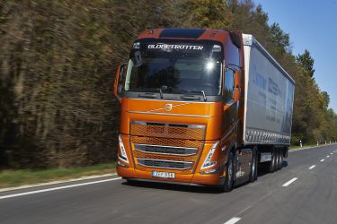 Volvo FH 460 I-Save hat 18 Prozent weniger verbraucht TIR transNews