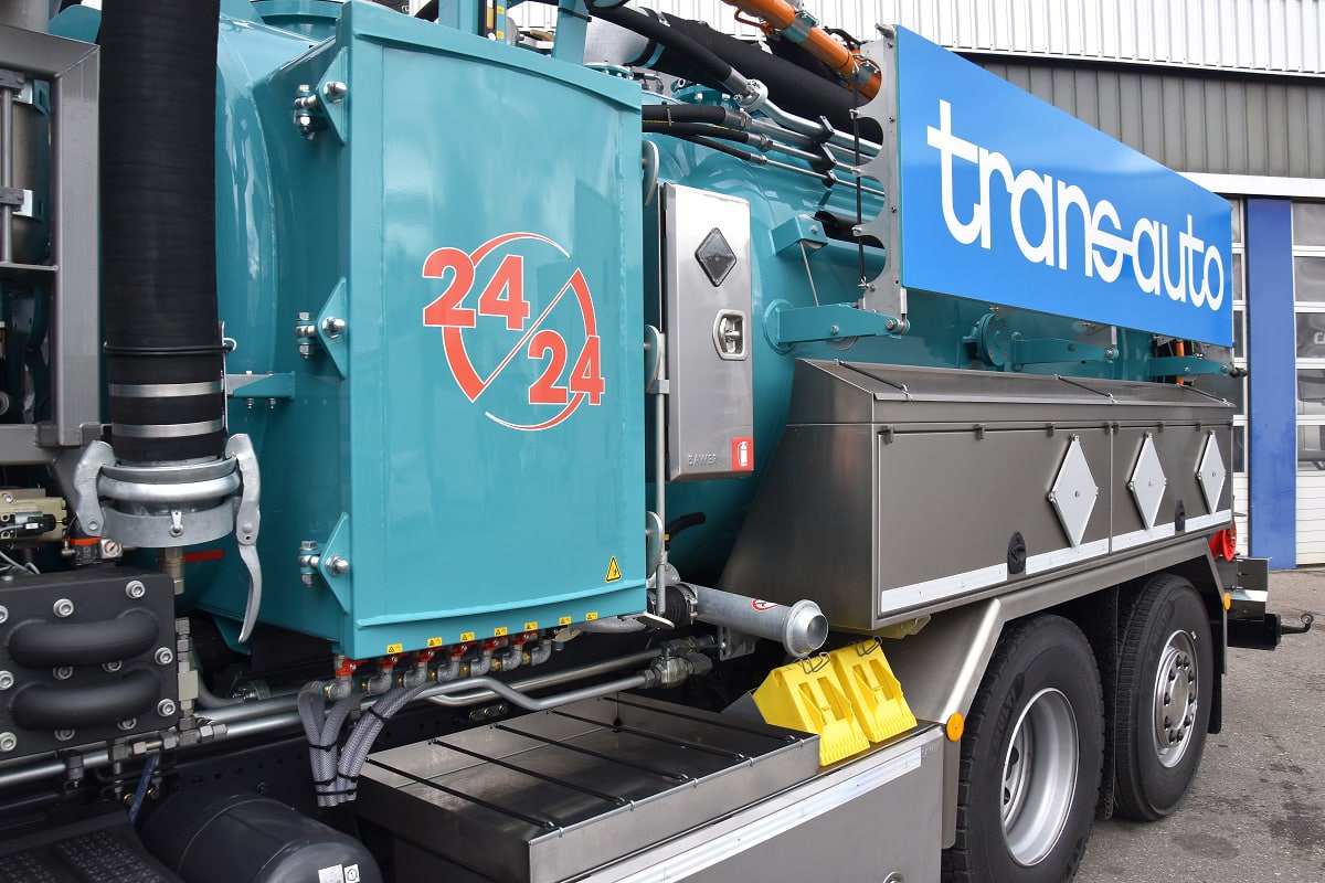 trans-auto ag Scania Kanalreinigung TIR transNews