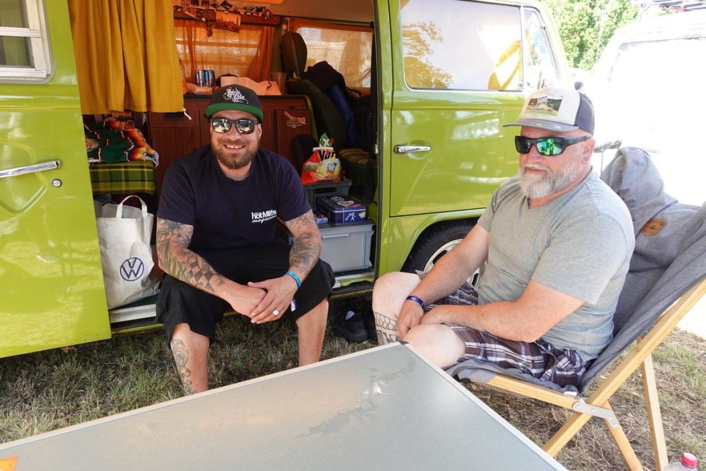 VW Bus Festival 2023 Larry und Teo TIR transNews
