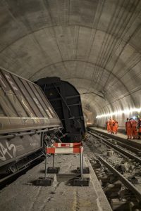 Gotthard Basistunnel Verkehrsverlagerung TIR transNews