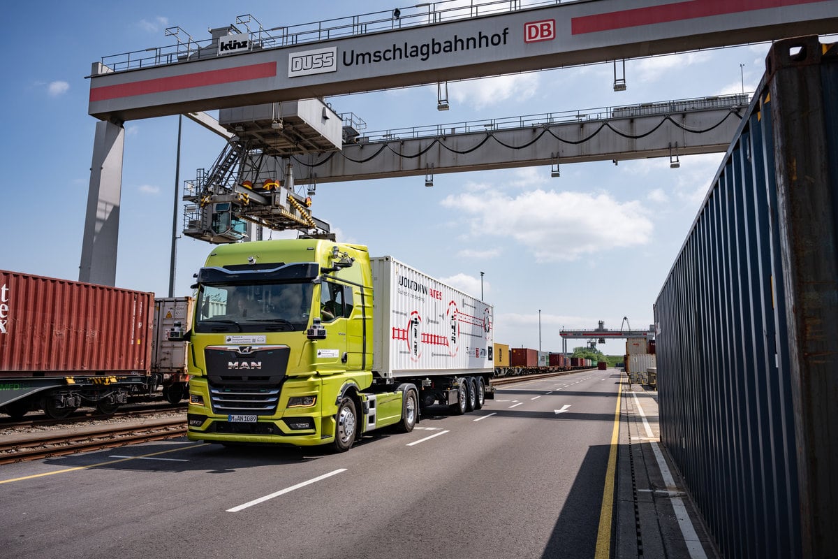 ANITA autonomer LKW TIR transNews