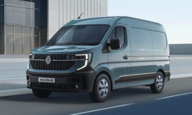 Renault Master Aerovan TIR transNews