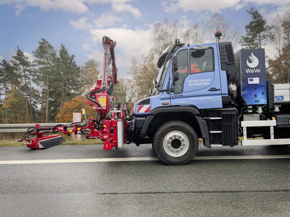 Mercedes-Benz Special Trucks Unimog Prototyp Wasserstoff-Verbrennungsmotor TIR transNews