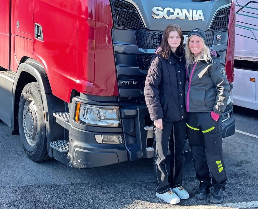 Scania 770S Rahel Cathomas TIR transNews