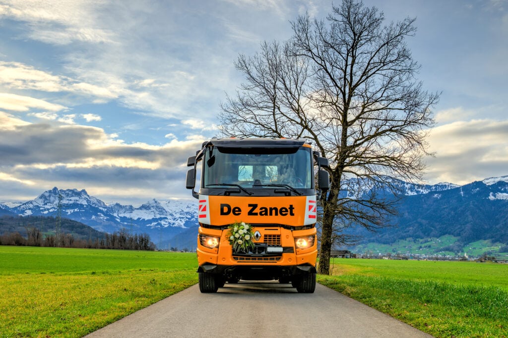 De Zanet AG Renault Trucks C520 TIR transNews