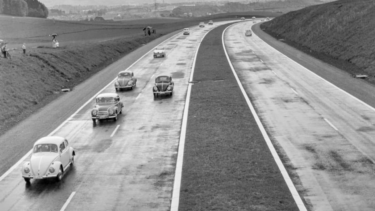 Autobahn A1 Lausanne Genf 1964 TIR transNews