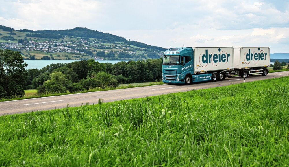 Die Dreier AG sieht vor, bis Ende 2026 total 74 batterieelektrische Lastwagen in Betrieb zu nehmen, zehn davon nun früher als geplant.
