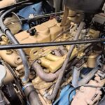 Auch der Motor wirkt nun, wie wenn er soeben vom Produktionsband kommt.