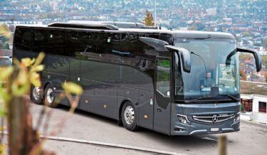 Mit vier neuen Mercedes-Benz Tourismo erneuert MIG Travel einen Teil seines Fuhr- parks. Der neutrale Auftritt ist für das Unternehmen von zentraler Bedeutung.