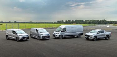 Mit dem grossen Proace Max umfasst die Nutzfahrzeugpalette von Toyota seit Oktober nun vier Modelle (v . l.): Proace City, Proace, Proace Max und Hilux.