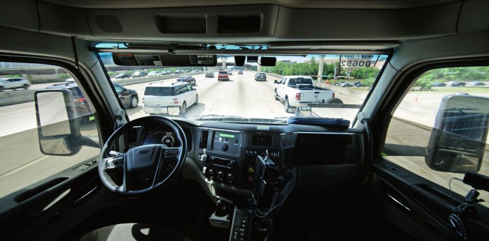 Aurora ist das erste Unternehmen, das in den USA einen kommerziellen fahrerlosen Lkw-Service auf öffentlichen Strassen betreibt