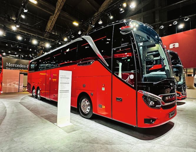 Aus drei sehr unterschiedlichen Wettbewerbern wurde der Setra S 516 HDH zum Coach of the Year 2026 gewählt.