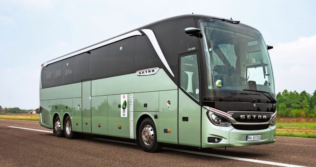 Im Setra S 516 HDH fühlt sich der Fahrgast rundum wohl.