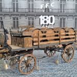 Der französische Karosserieverband feierte seinen 180. Geburtstag mit einer liebevoll arrangierten Szenerie.