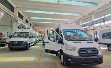 Ein Werksbesuch der «Bus of the Year»-Jury gab Einblicke in eine Produktion, die zwischen handwerklicher Tradition und moderner E-Mobilität balanciert.