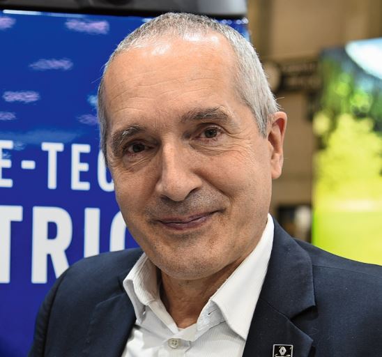 Tarcis Berberat von Renault Trucks Schweiz über die erfolgreiche E-Tech-Roadshow 2025.