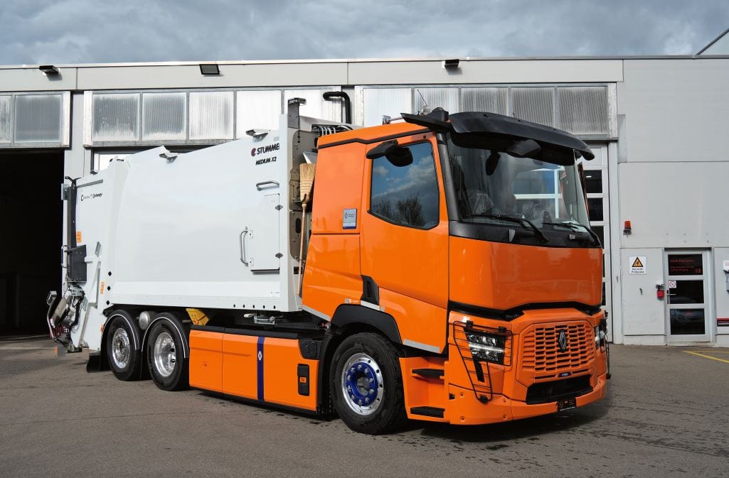 Das Renault Trucks E-Tech T 6×2 Kehrichtsammelfahrzeug feiert seine Schweizer Premiere.