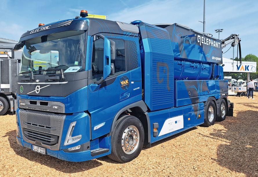 Mehrere Aufbauhersteller wählten den Volvo FM Electric als Basis; hier der Elephant e-power der FFG Umwelttechnik.