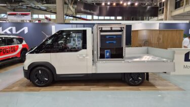 Kia PV5 Chassis Cab mit vielseitigem Brückenaufbau. Quelle: zvg