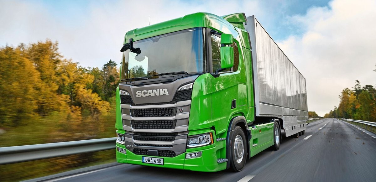 Effizienz auf Achse: Der Scania 430R mit VVB-Technik spart Gewicht und teuren Treibstoff.