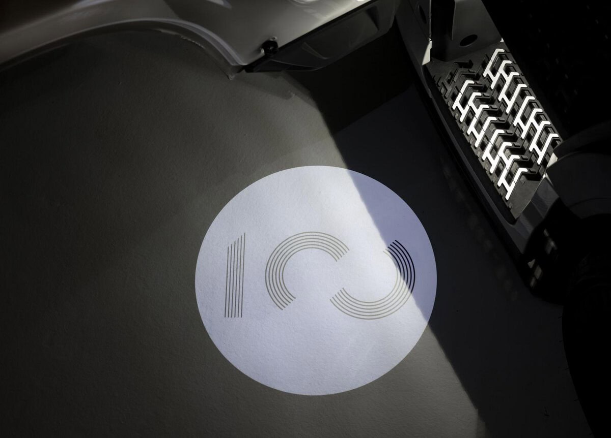 Willkommenslicht der Volvo 100 Year Edition. Quelle: zvg