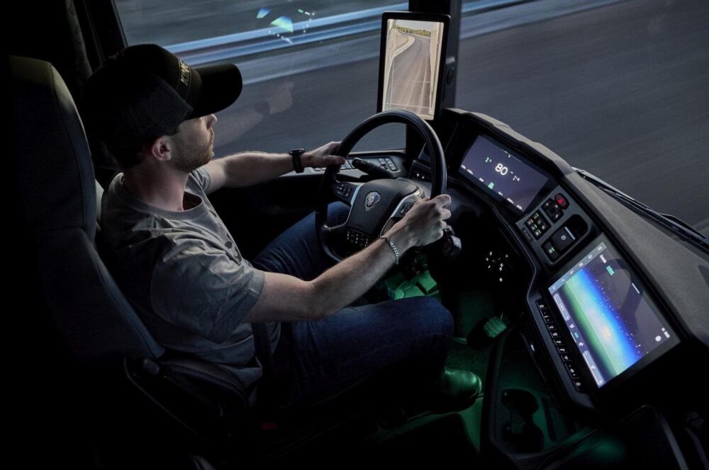 Scanias Cockpit für anspruchsvolle Langstrecken. Quelle: zvg