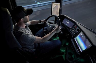 Scanias Cockpit für anspruchsvolle Langstrecken. Quelle: zvg