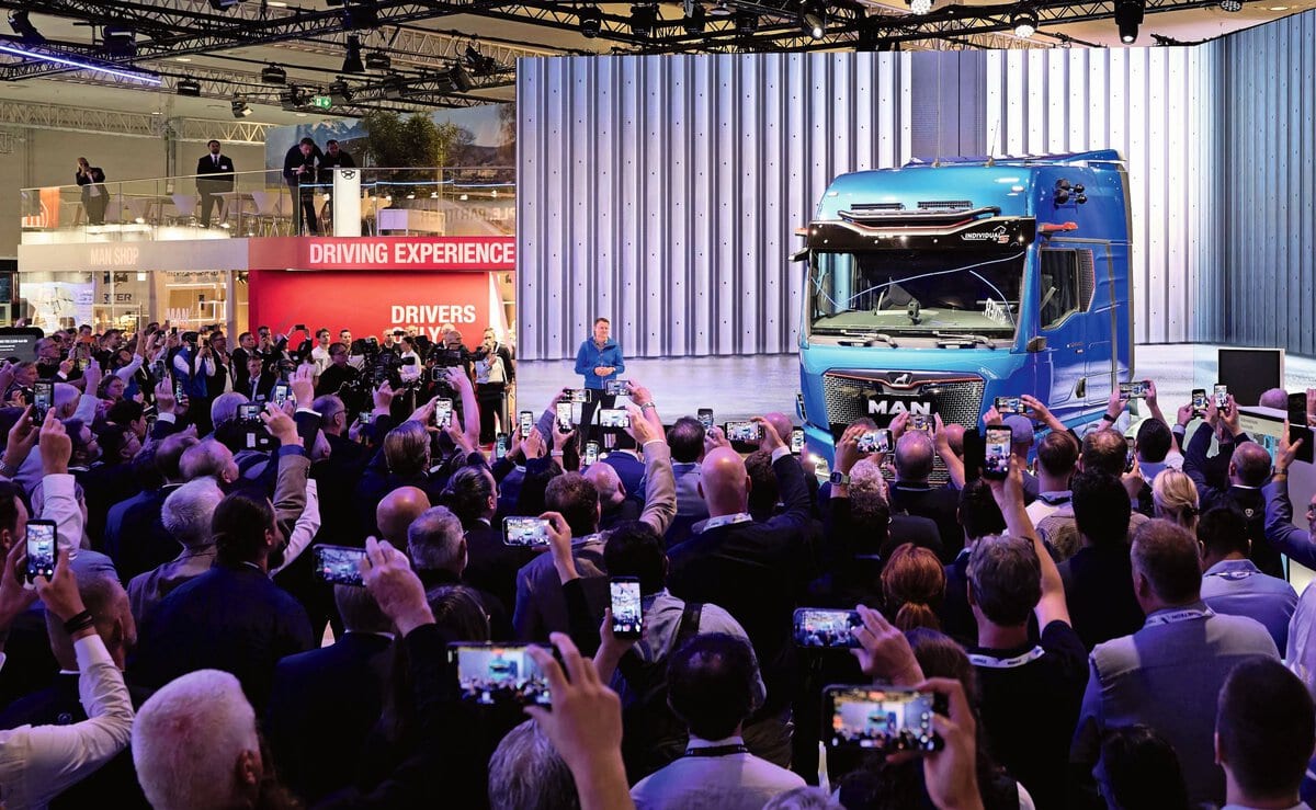 Bei MAN Truck & Bus lag das Hauptaugenmerk auf dem brandneuen Fernverkehrs-Elektrolastwagen eTGX.